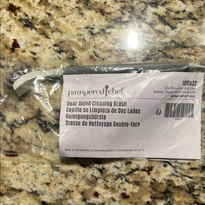 Pampered Chef Gray Cleaning Brush